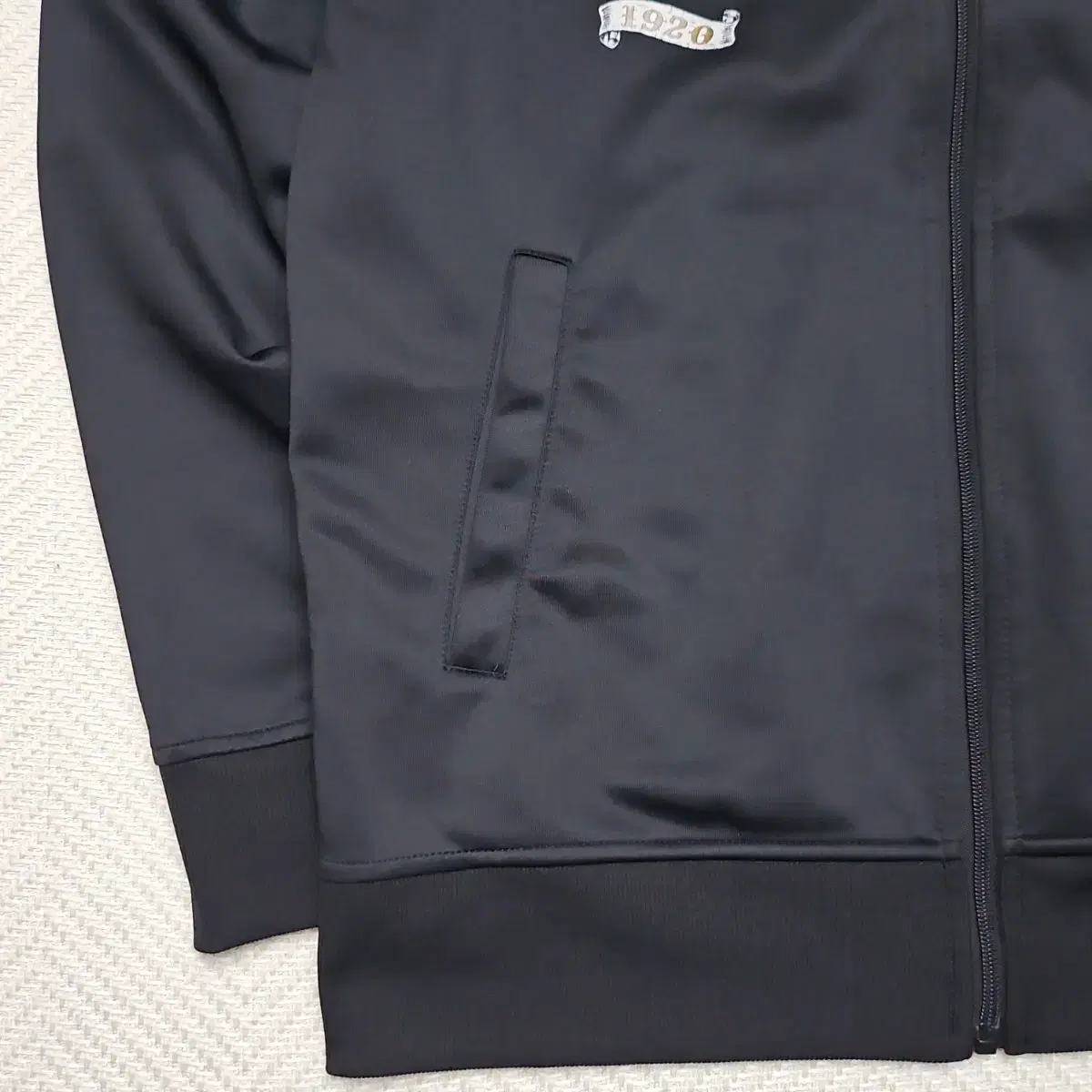 thumbnail-4